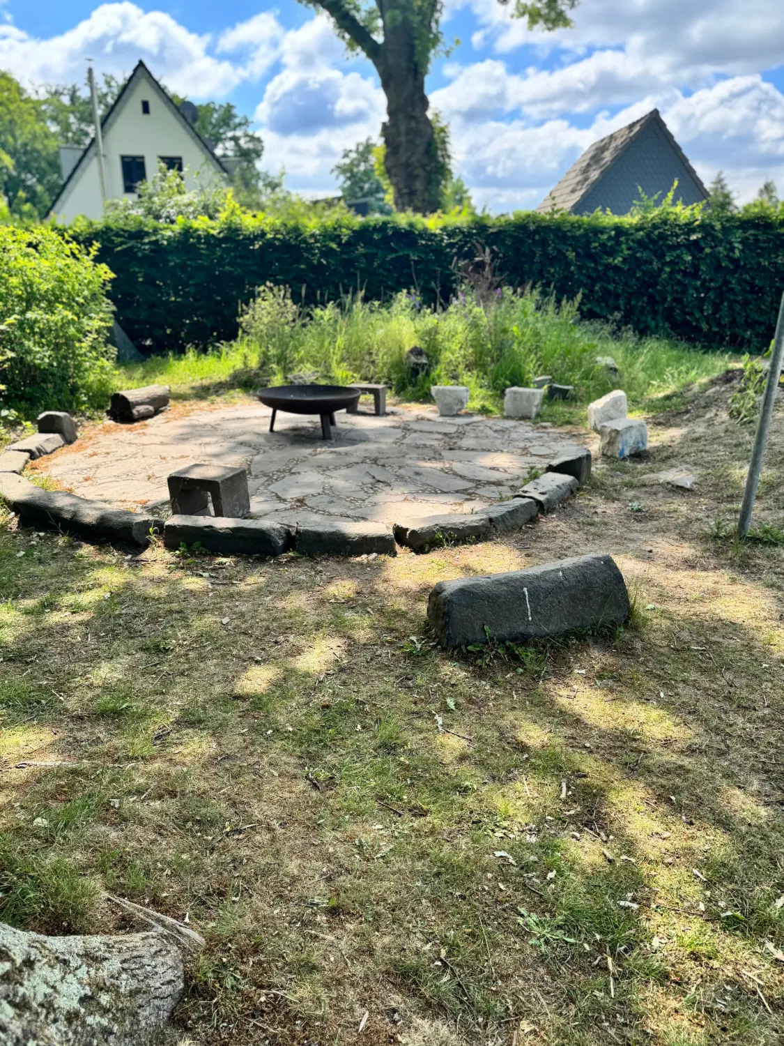 .t.m.-therapie.tier.mensch.de UG haftungsbeschränkt - Therapeut - Garten